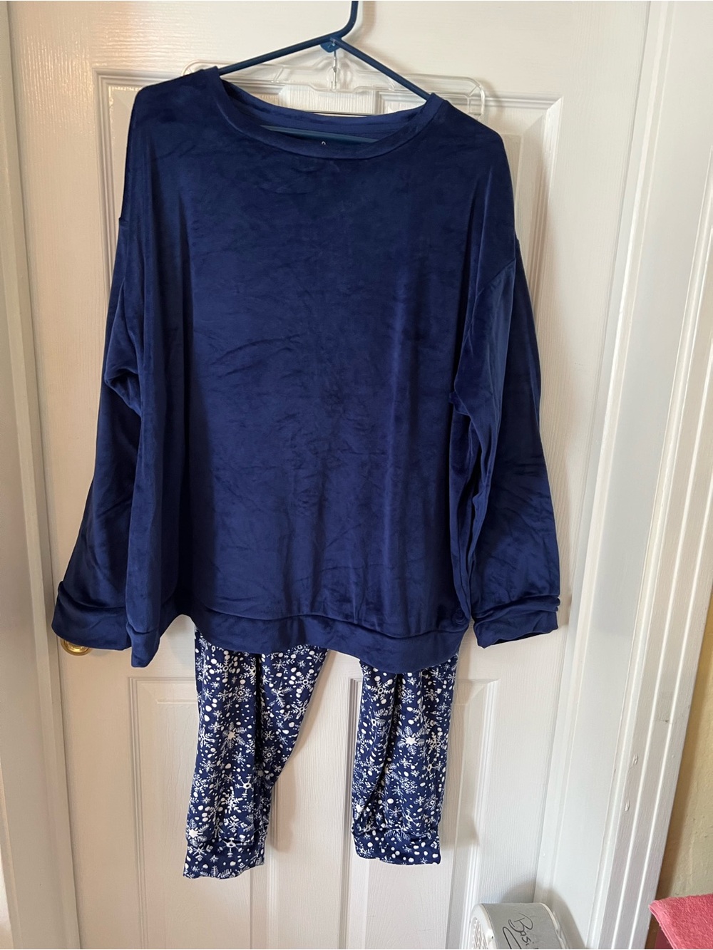 Cuddl Duds Navy Blue Plush Top with Star-Print Pajama Pants